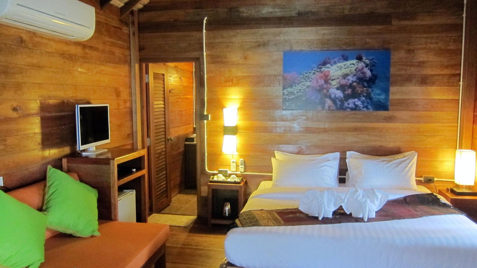 Ten Moons Lipe Resort Εξωτερικό φωτογραφία