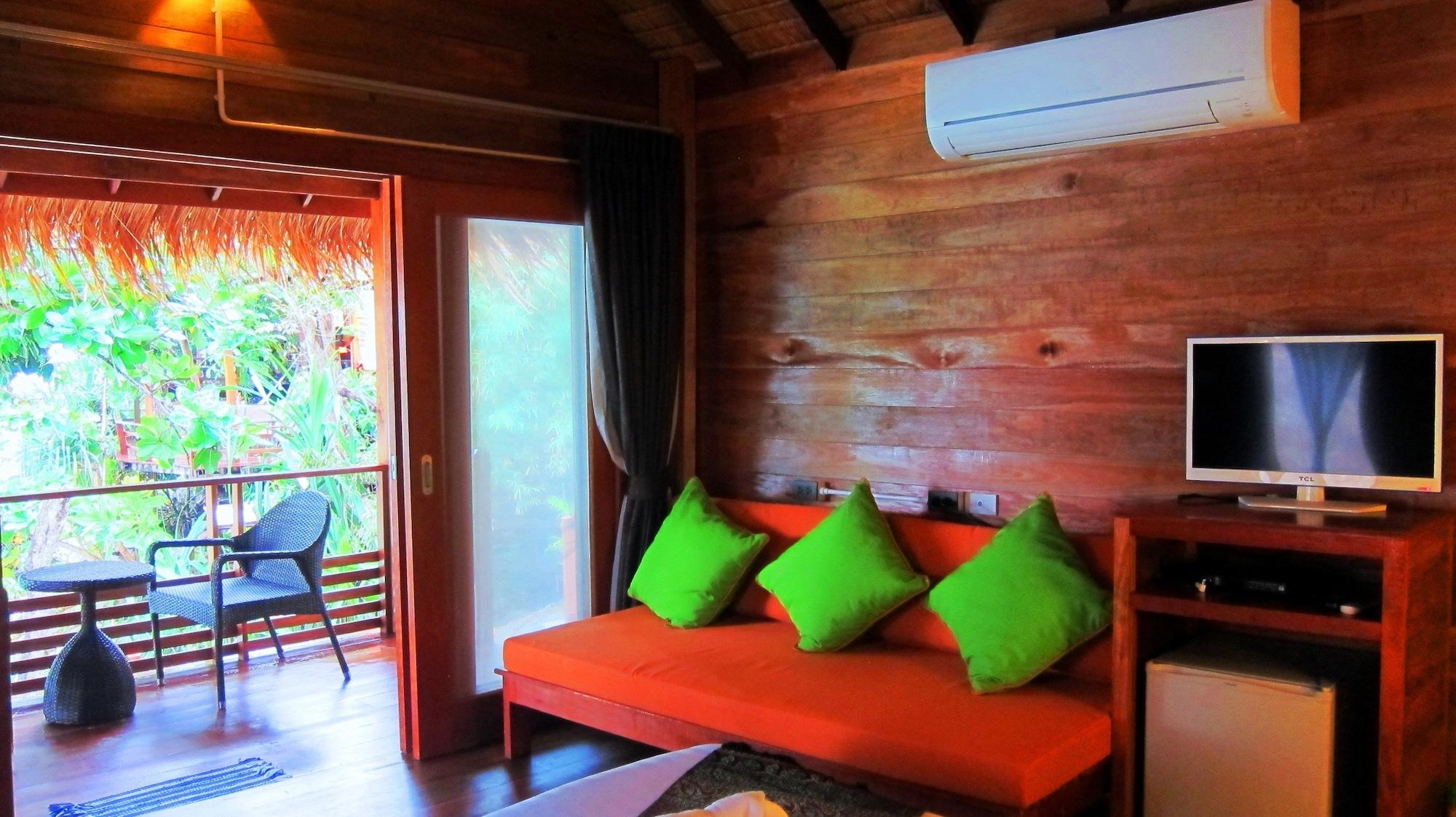 Ten Moons Lipe Resort Εξωτερικό φωτογραφία