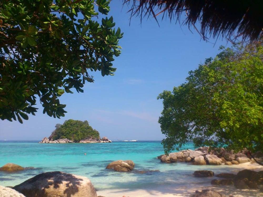 Ten Moons Lipe Resort Εξωτερικό φωτογραφία